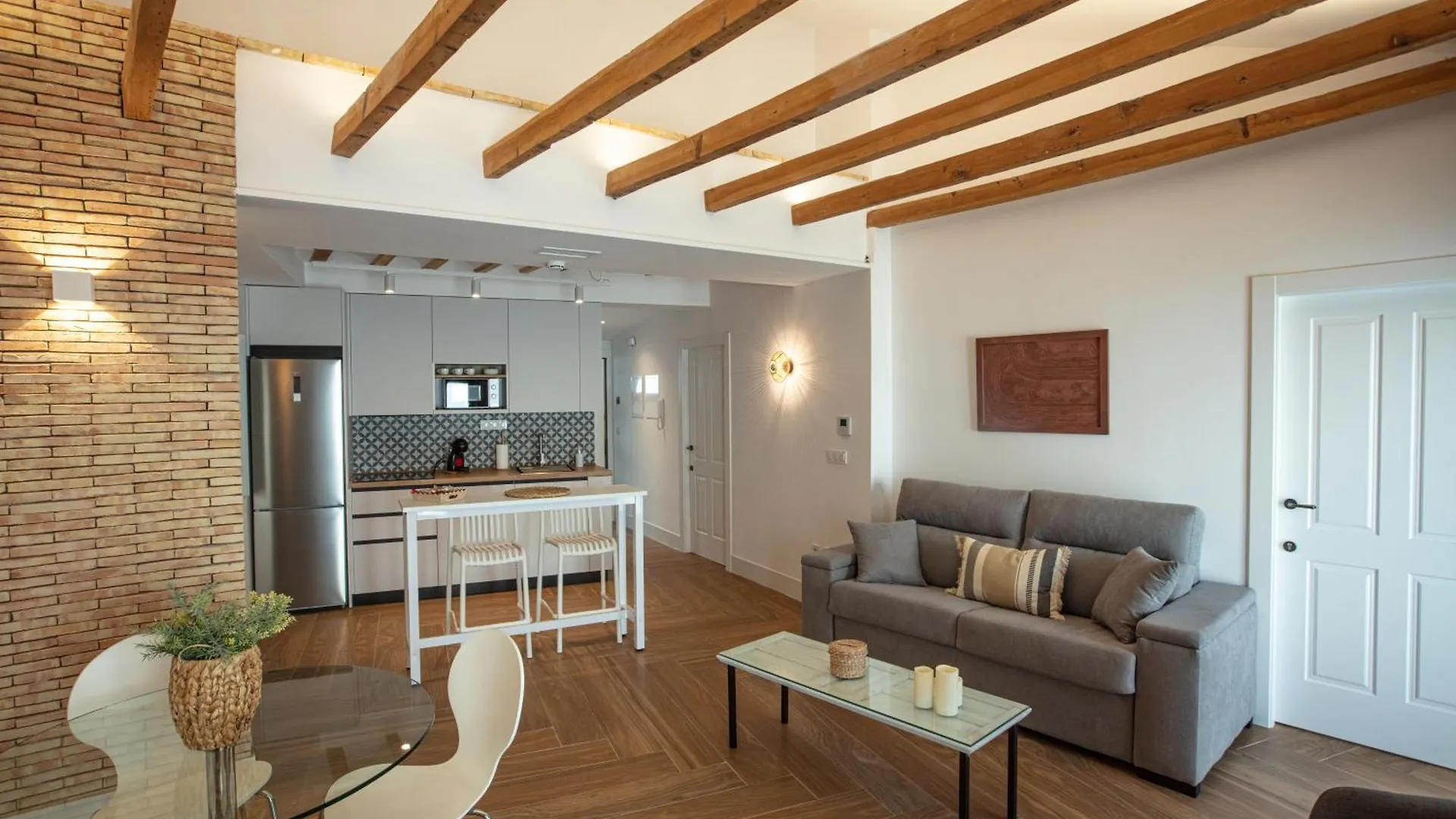 Velalma-Ceron Edificio Exclusivo De Apartamentos Turisticos En Centro Historico Jaén Ισπανία
