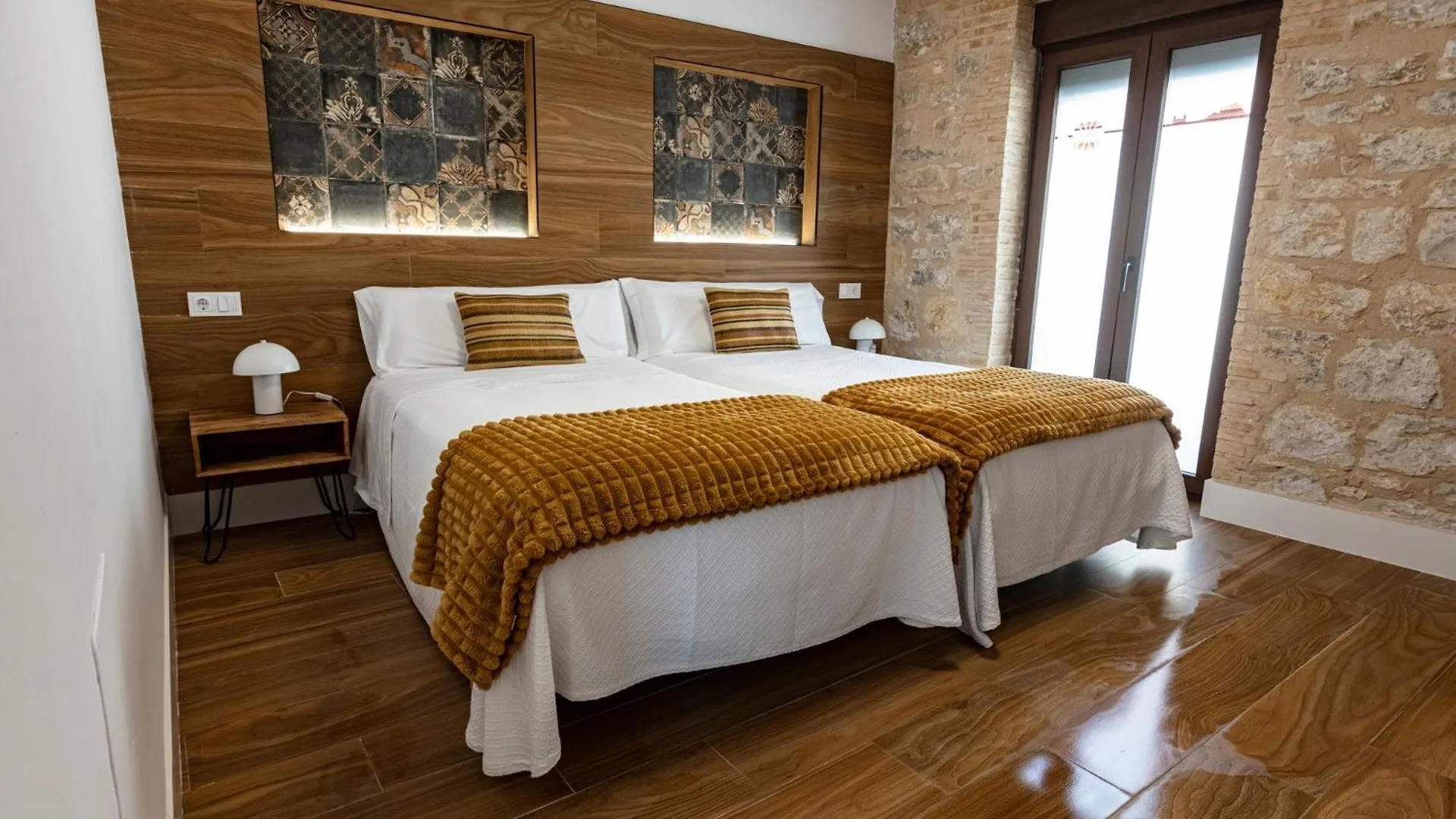 Velalma-Ceron Edificio Exclusivo De Apartamentos Turisticos En Centro Historico Jaén 0*,  Ισπανία
